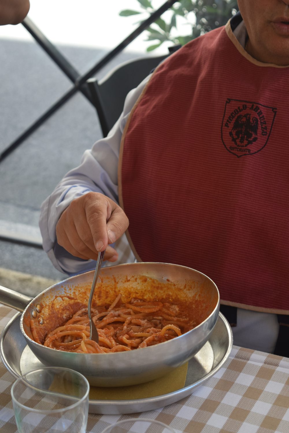Ristorante Piccolo Abruzzo — al tavolo