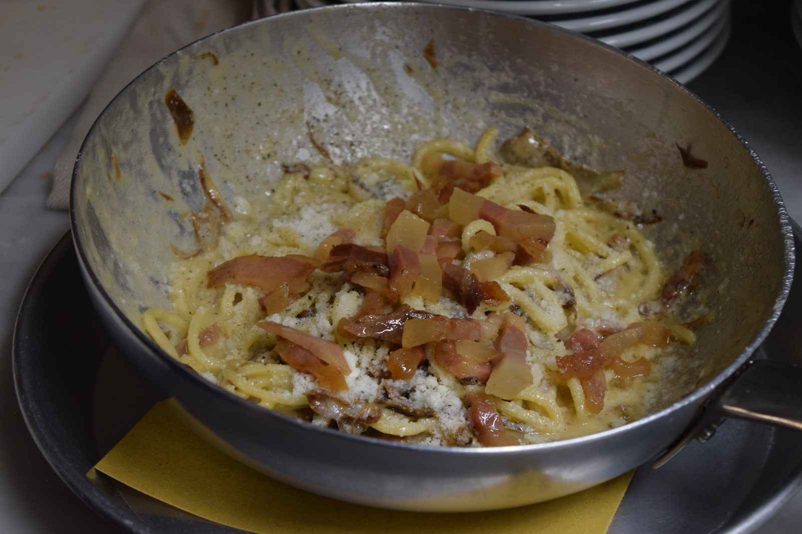 Pasta mantecata in padella